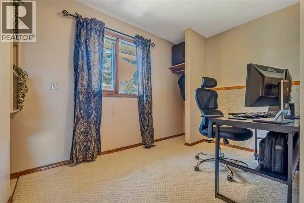 Photo 25 of 11554 Douglas Woods Rise Se, Calgary AB