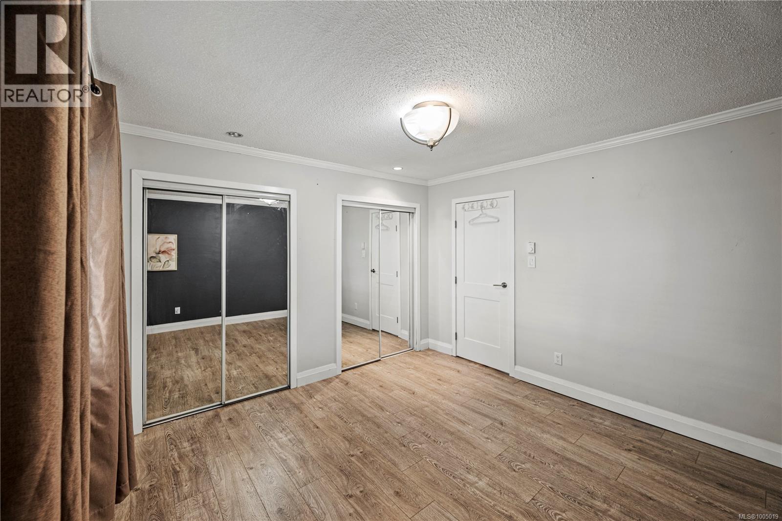 Photo 27 of 2206 Millstream Rd, Langford BC