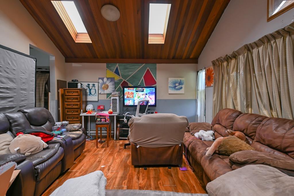 Photo 8 of 8854 139 Street, Surrey BC