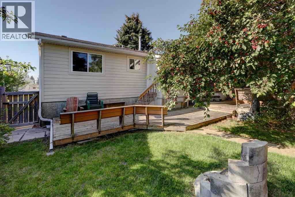 Photo 30 of 179 Huntchester Crescent Ne, Calgary AB