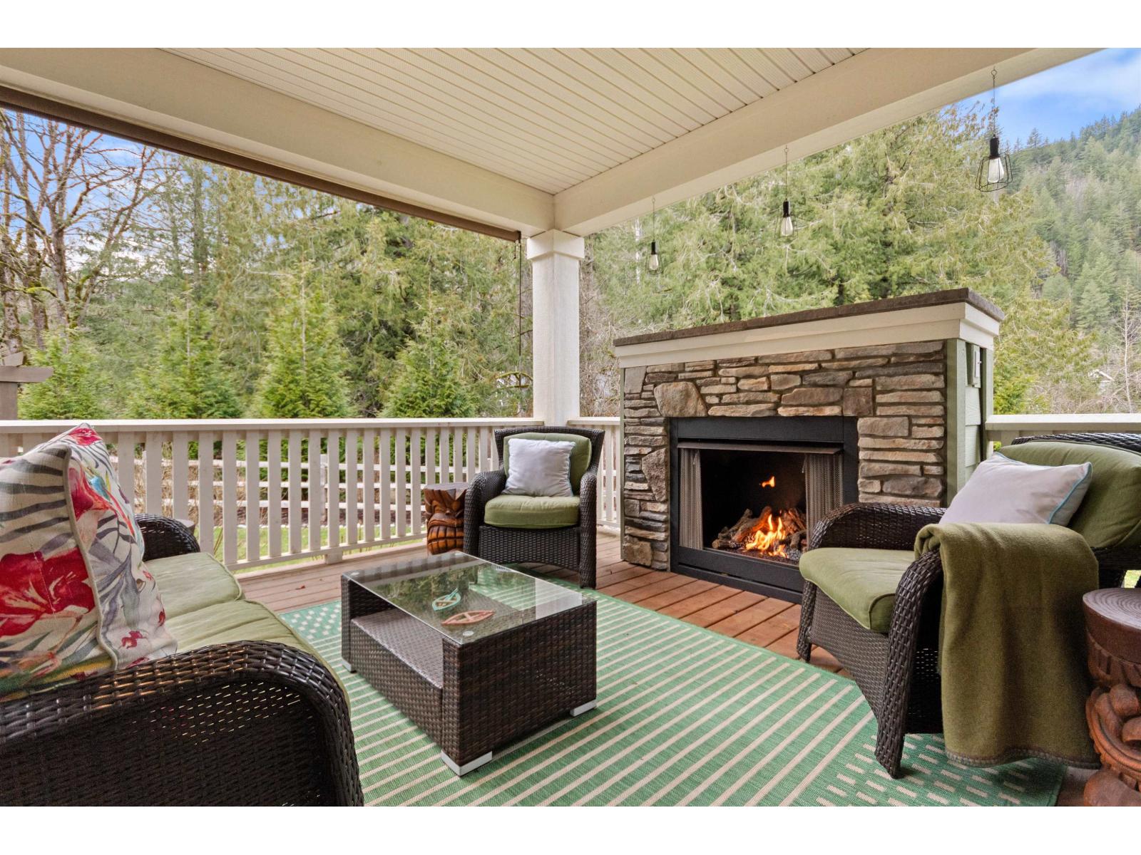 Photo 17 of 43342 Creekside Circle Cultus Lake South, Lindell Beach BC