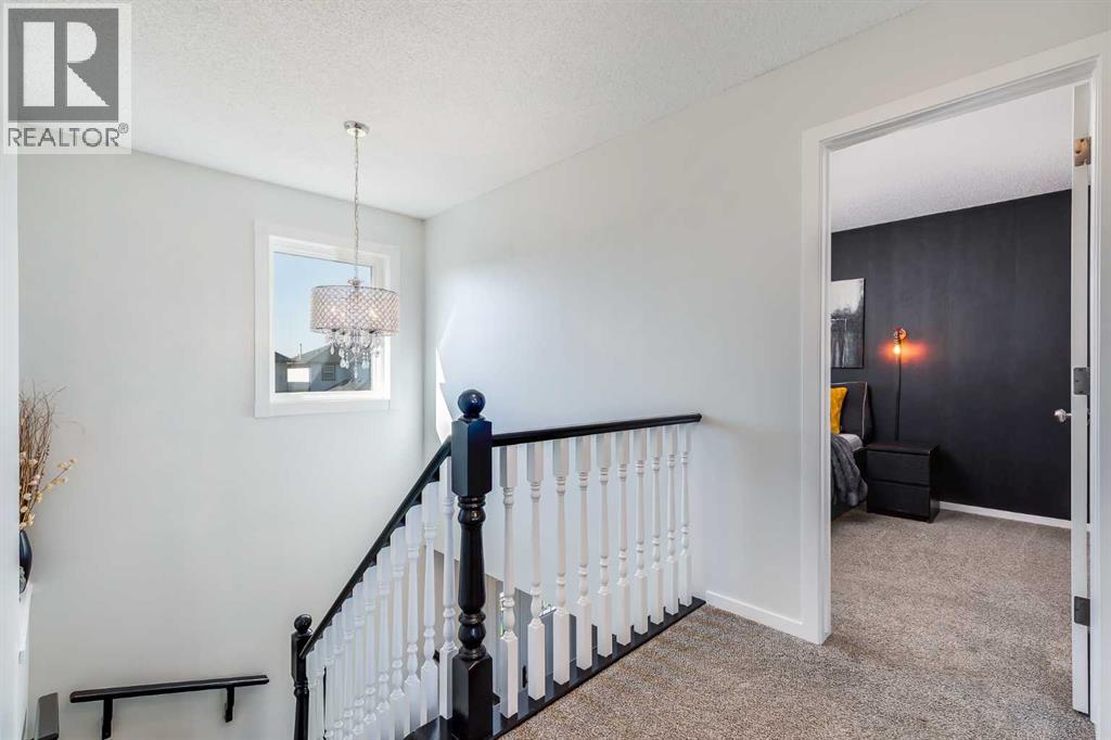 Photo 30 of 522 Stonegate Road Nw, Airdrie AB