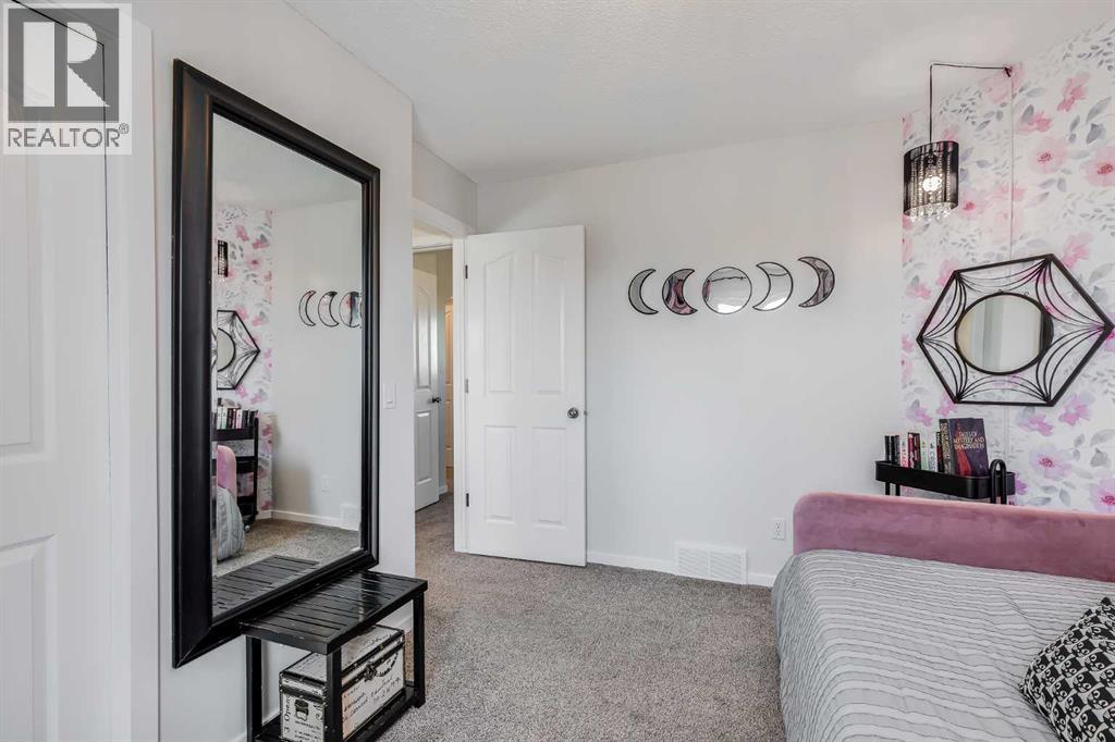 Photo 26 of 522 Stonegate Road Nw, Airdrie AB