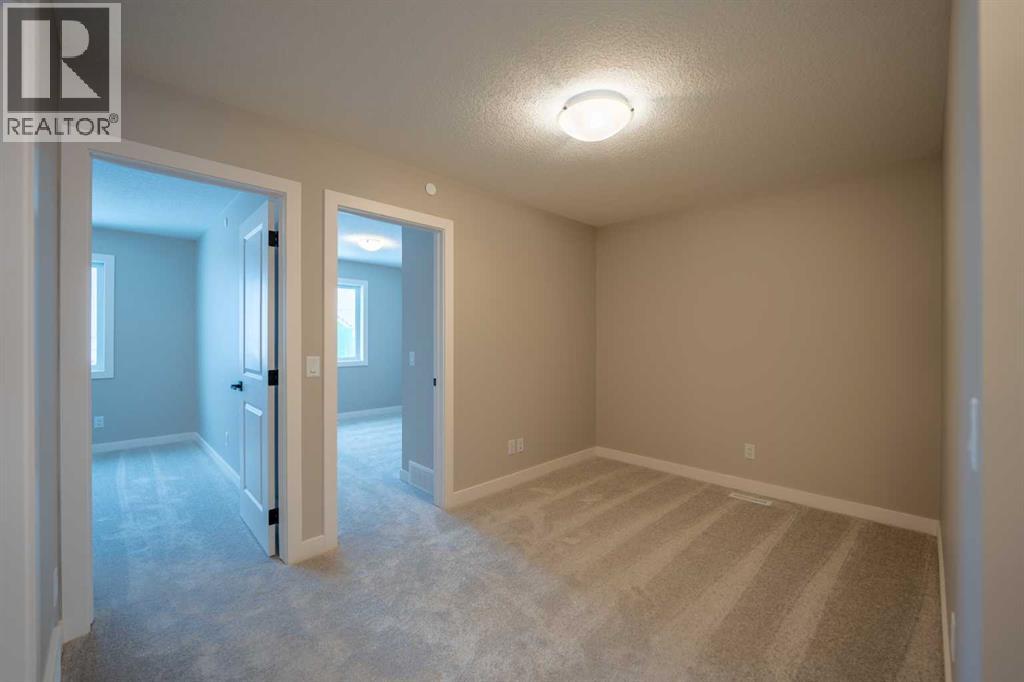 Photo 16 of 419 Hotchkiss Manor, Calgary AB