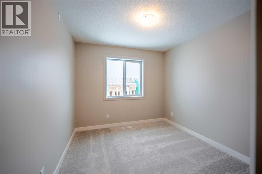 Photo 18 of 419 Hotchkiss Manor, Calgary AB