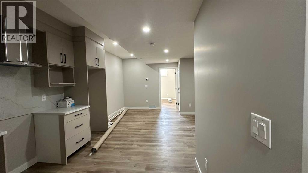 Photo 29 of 419 Hotchkiss Manor, Calgary AB