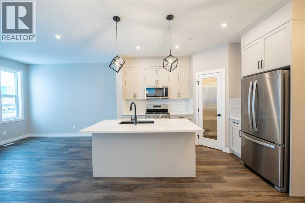 Photo 6 of 419 Hotchkiss Manor, Calgary AB