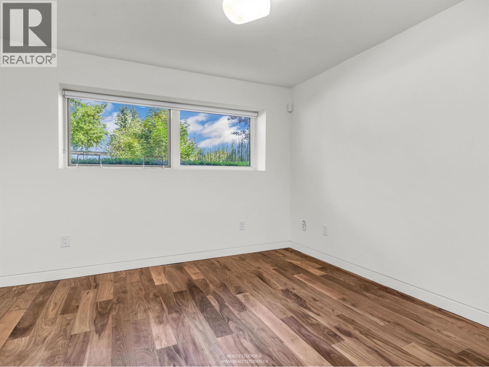 Photo 29 of 534 E 29th Avenue, Vancouver BC