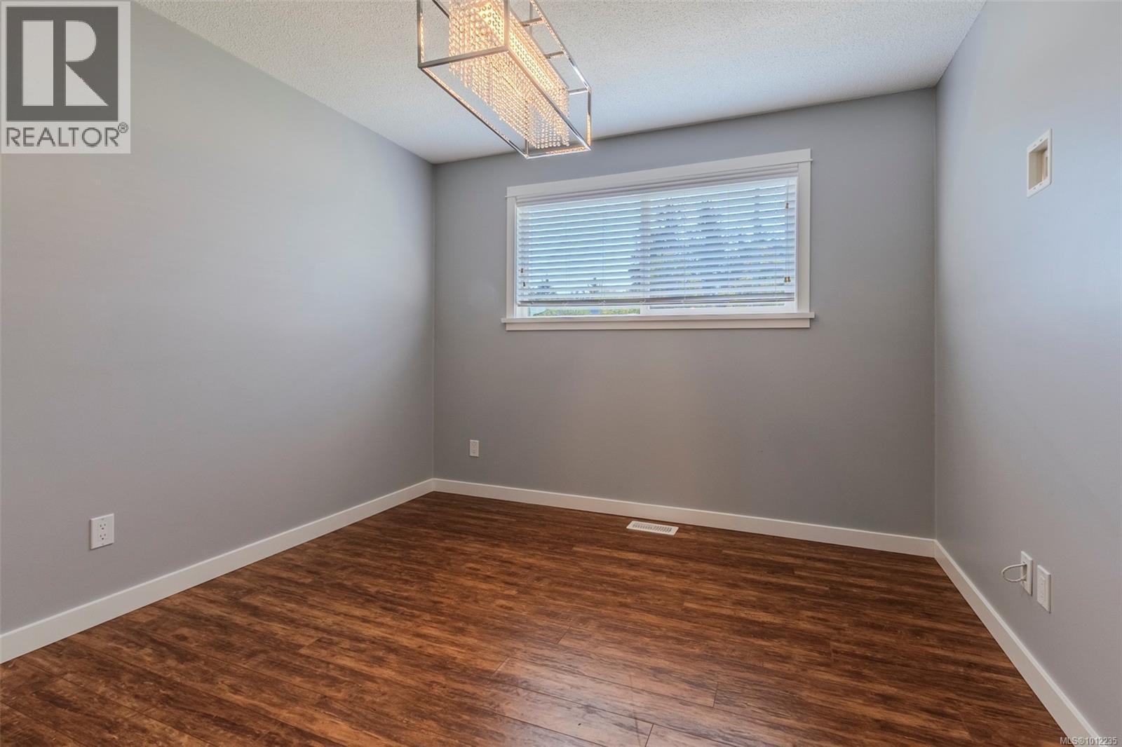 Photo 12 of 3381 Auchinachie Rd, Duncan BC