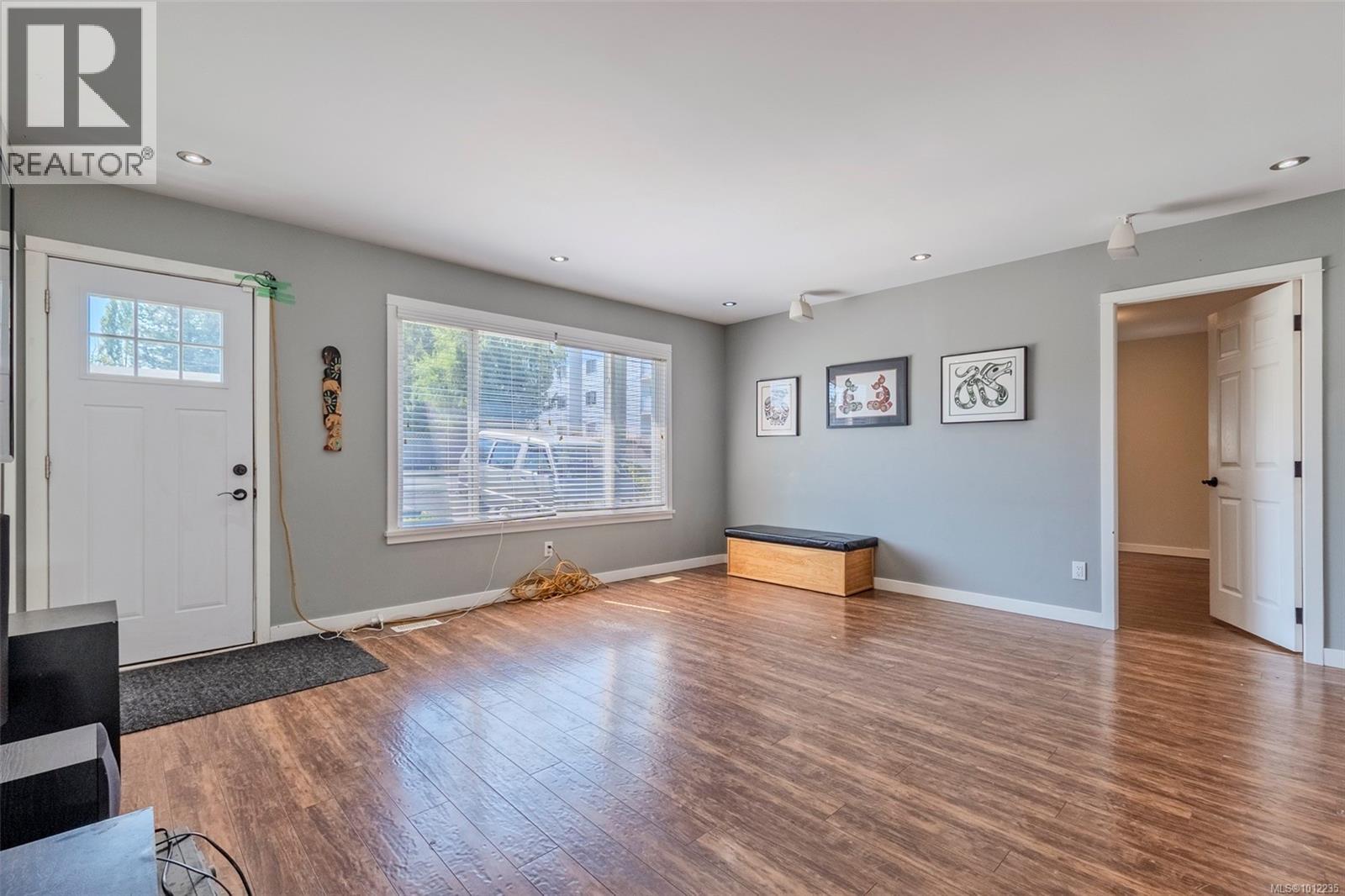 Photo 4 of 3381 Auchinachie Rd, Duncan BC