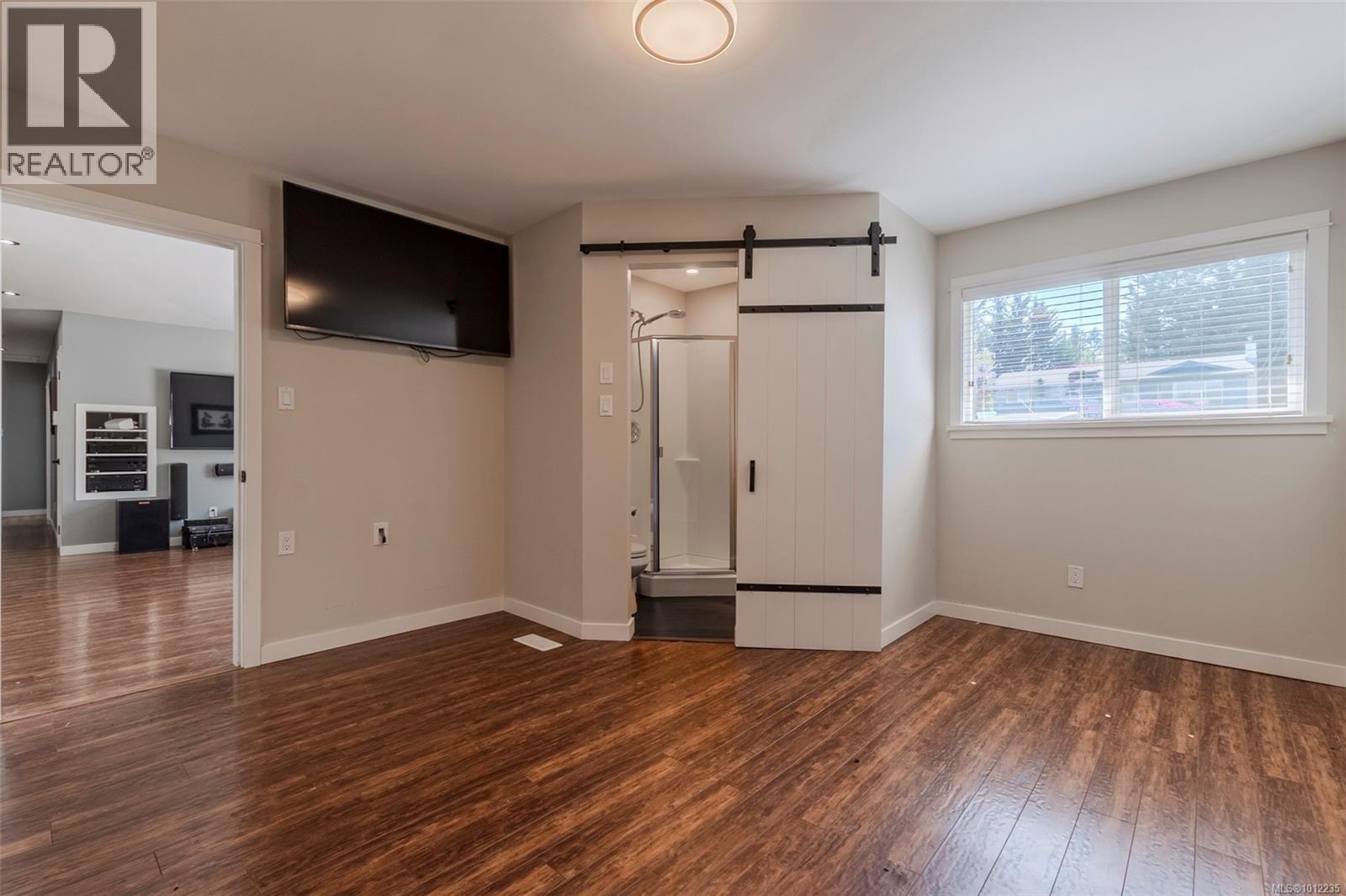 Photo 9 of 3381 Auchinachie Rd, Duncan BC
