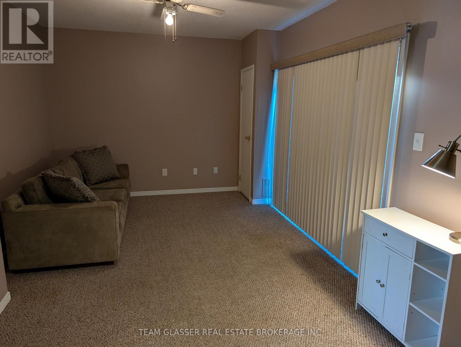 Photo 3 of 63 1990 Wavell Street, London East ON