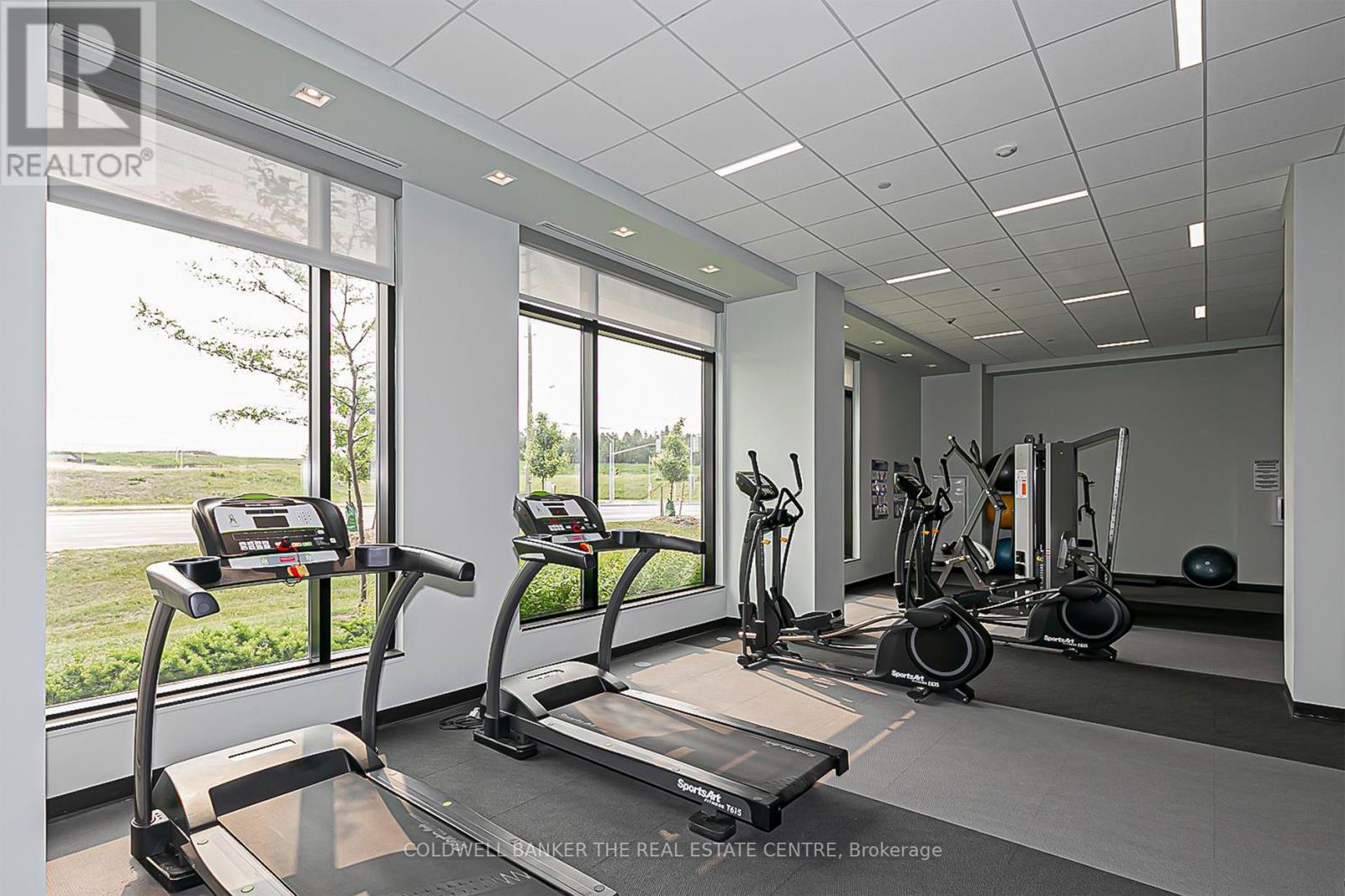Photo 29 of 351 555 William Graham Drive, Aurora ON