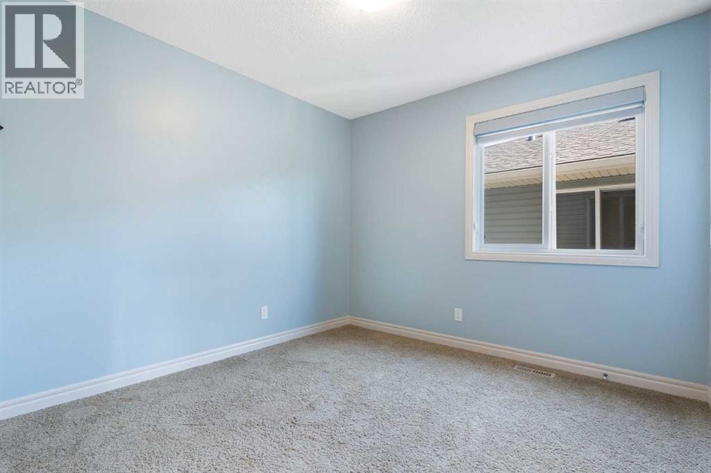 Photo 27 of 64 Sage Berry Road Nw, Calgary AB