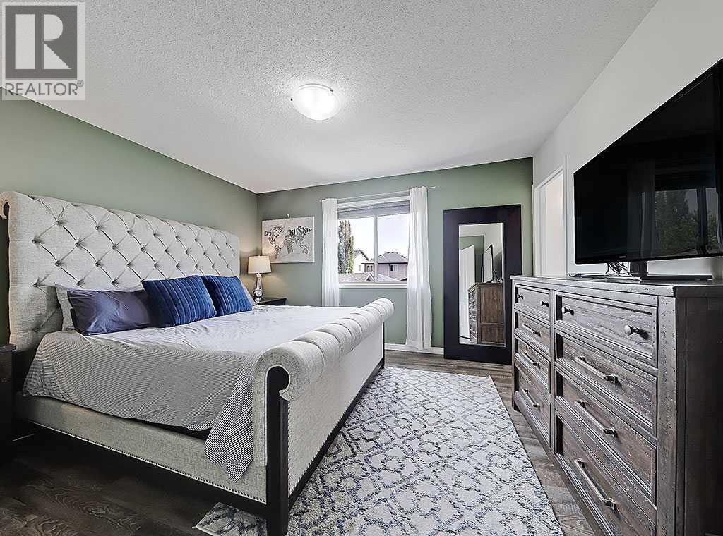 Single Family House for Sale in  Elgin Rise SE McKenzie Towne Calgary 