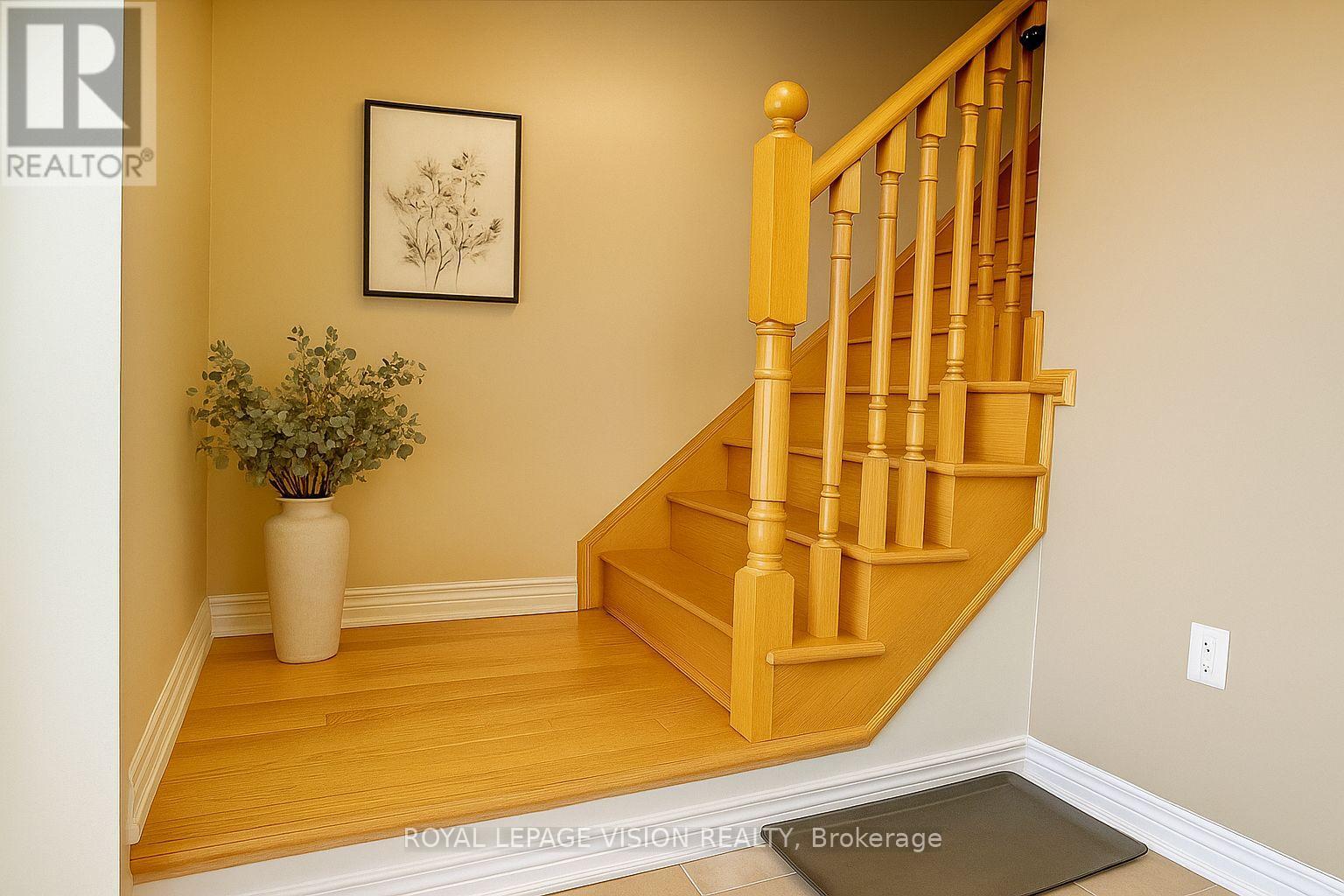 Photo 19 of 893 Transom Crescent, Milton ON