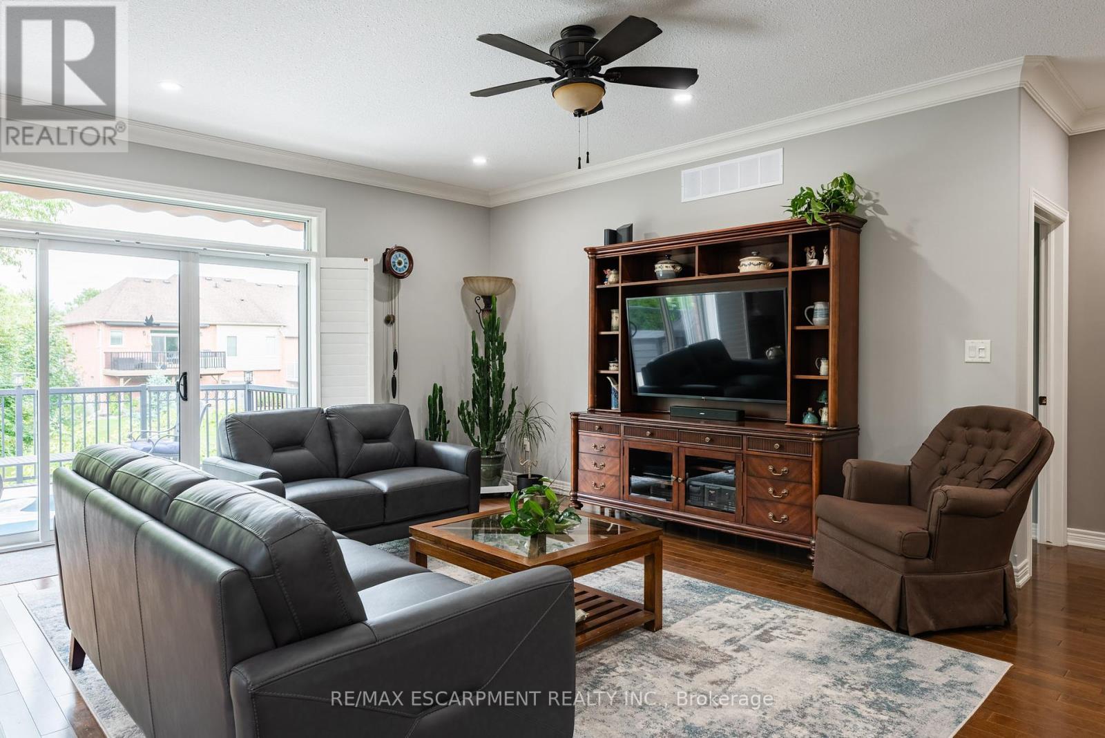 Photo 14 of 13 Iron Bridge Court, Haldimand ON