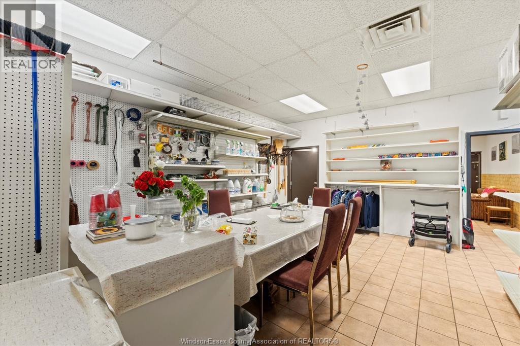 Photo 13 of 871 Erie Street, Windsor ON