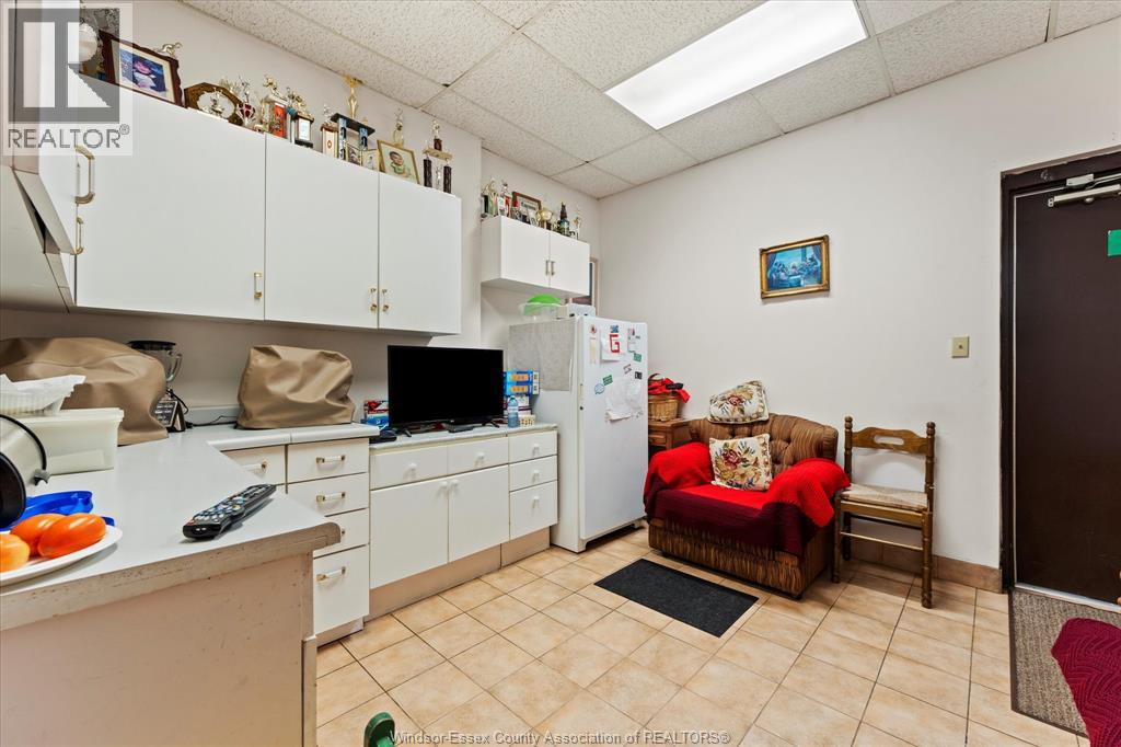 Photo 19 of 871 Erie Street, Windsor ON