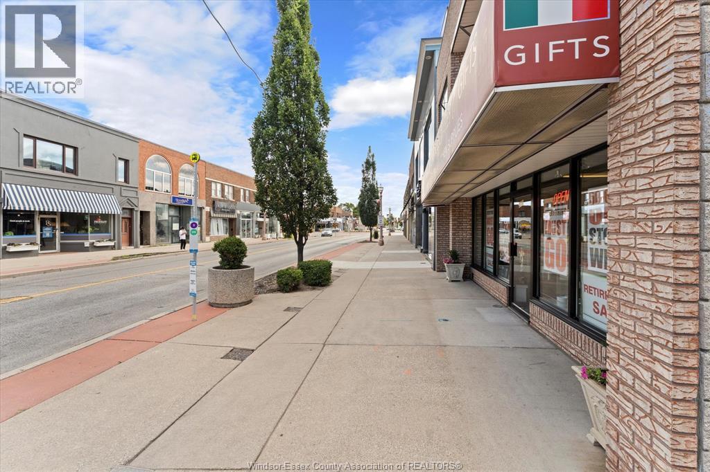 Photo 3 of 871 Erie Street, Windsor ON