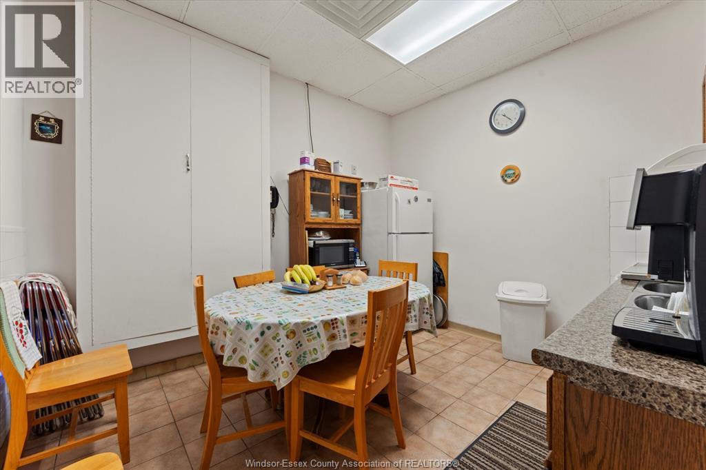 Photo 33 of 871 Erie Street, Windsor ON