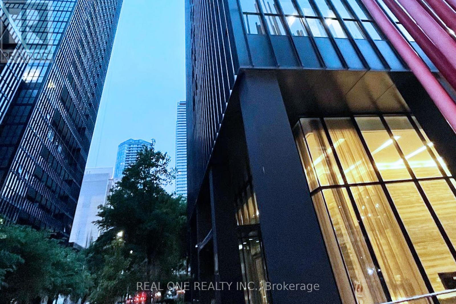 Photo 3 of 1801 101 Charles Street E, Toronto ON