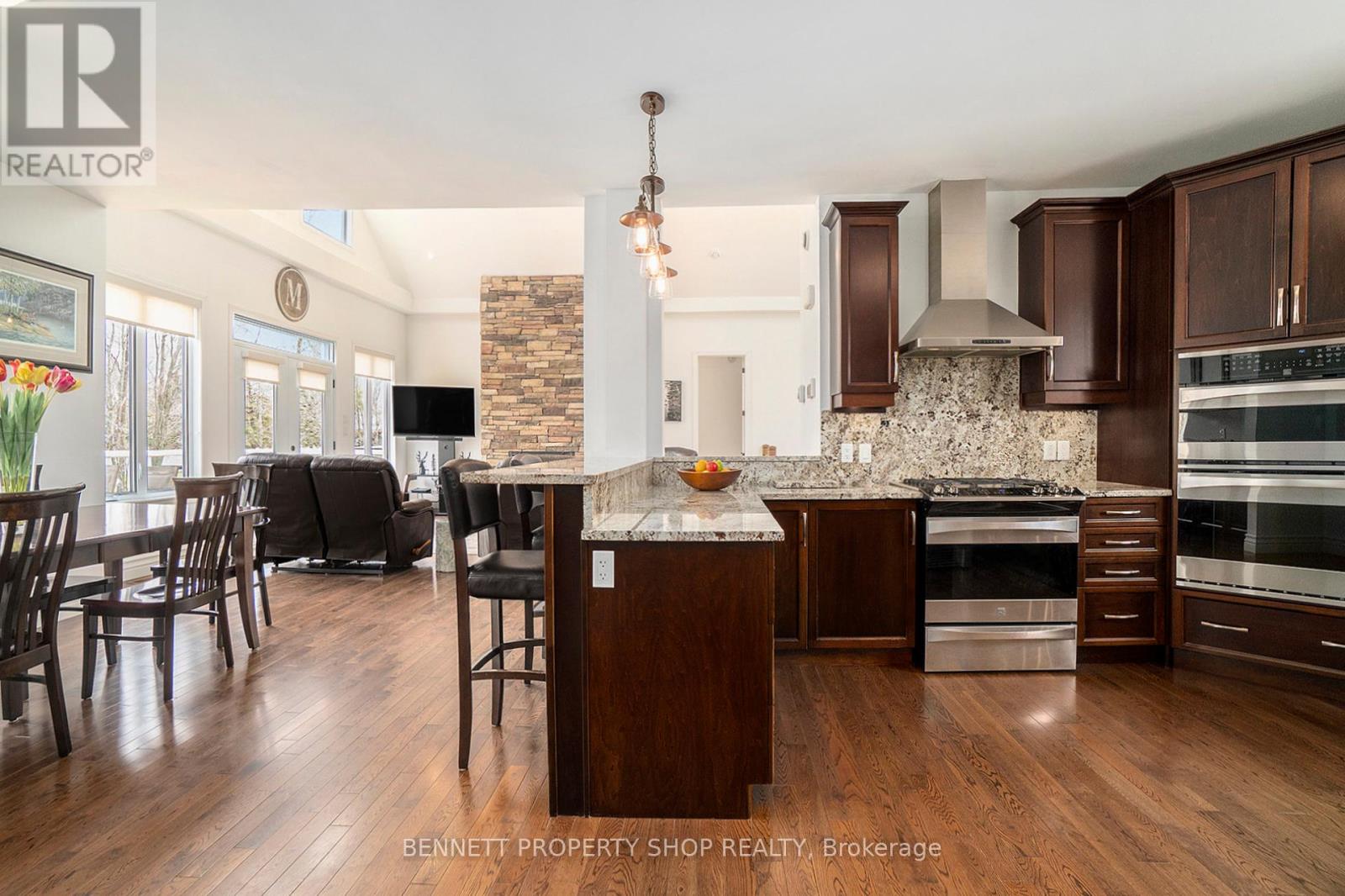 Photo 11 of 638 West Point Drive, Drummond North Elmsley ON