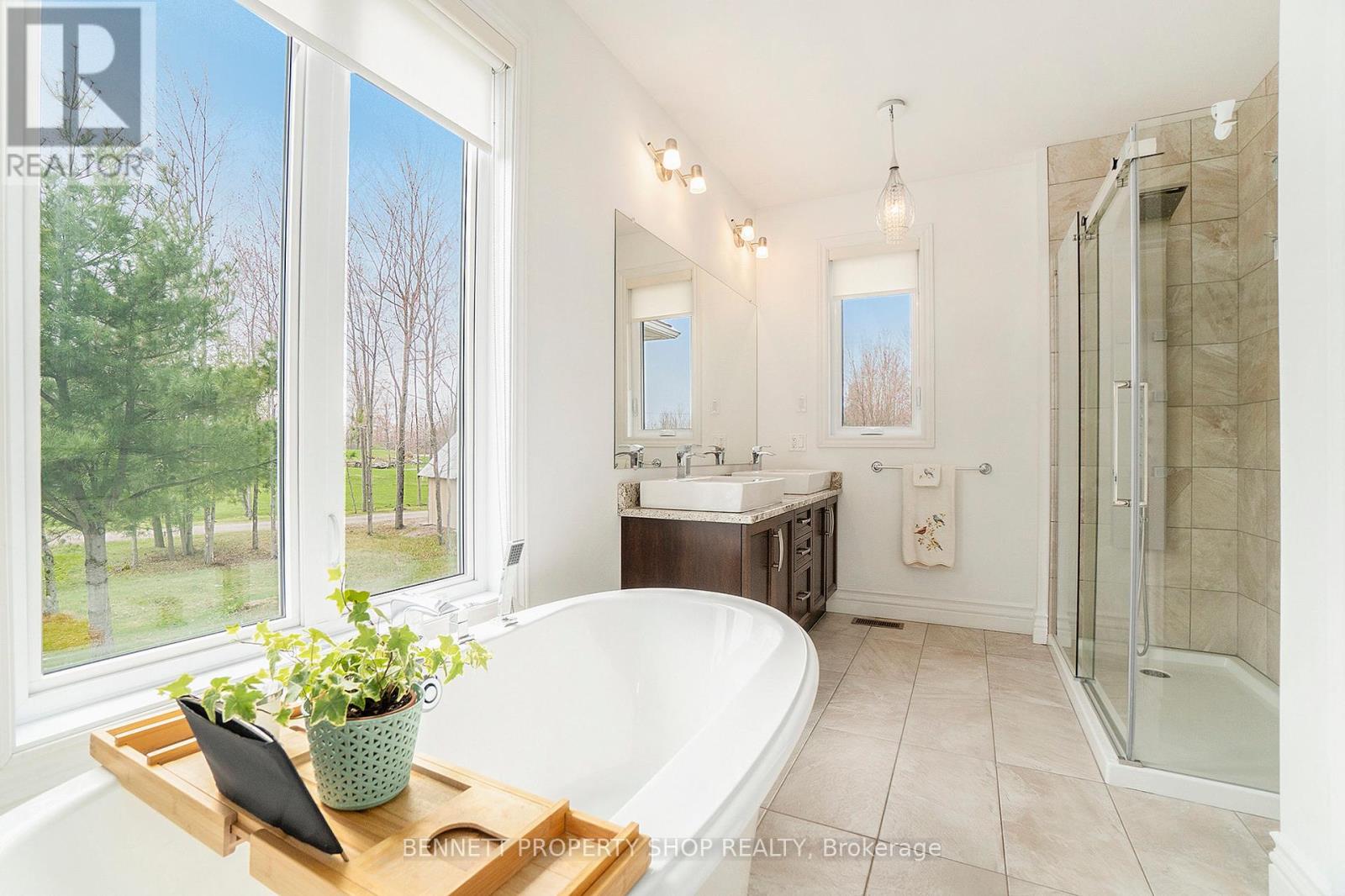 Photo 18 of 638 West Point Drive, Drummond North Elmsley ON