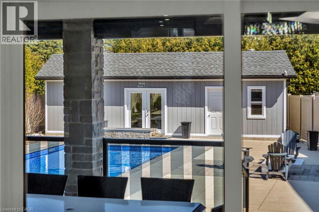 Photo 18 of 7 Bernini Court, Hamilton ON