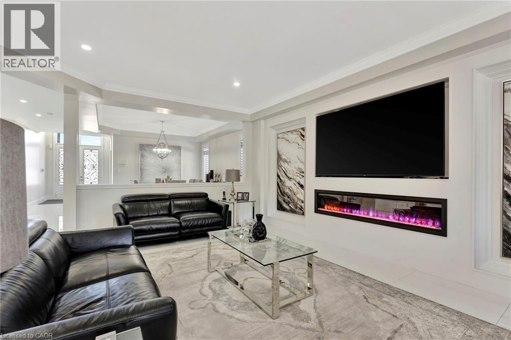 Photo 20 of 7 Bernini Court, Hamilton ON