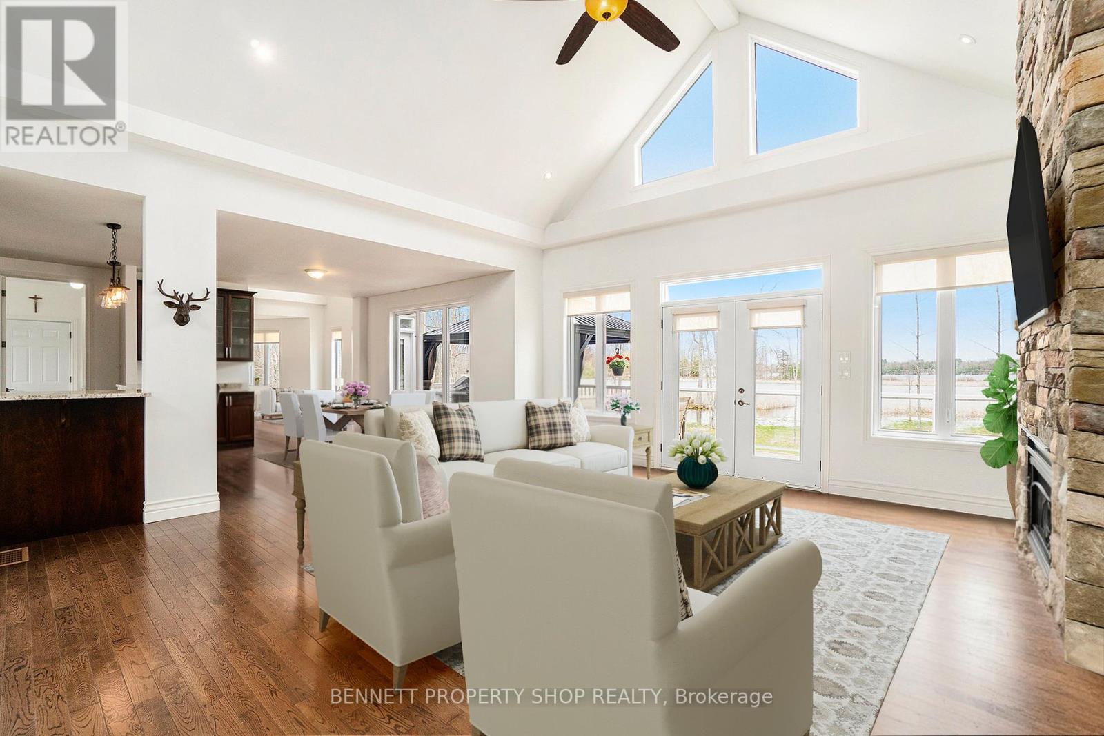 Photo 8 of 638 West Point Drive, Drummond North Elmsley ON