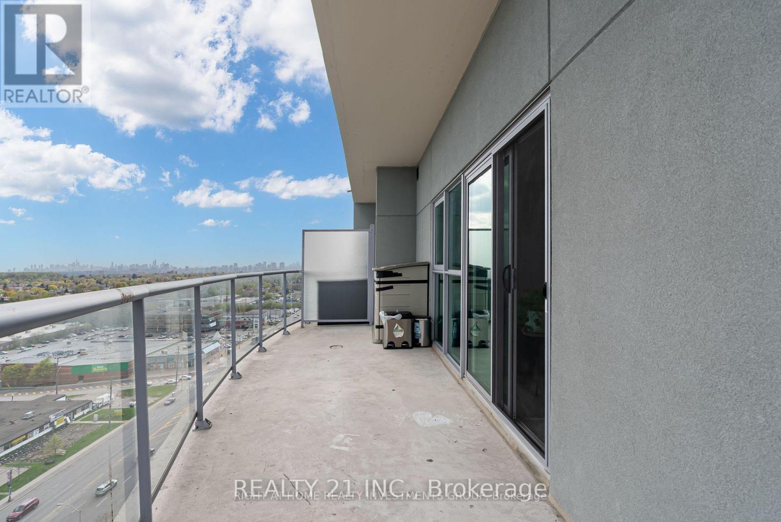 Photo 13 of Ph 03 2150 Lawrence Ave East Avenue, Toronto ON