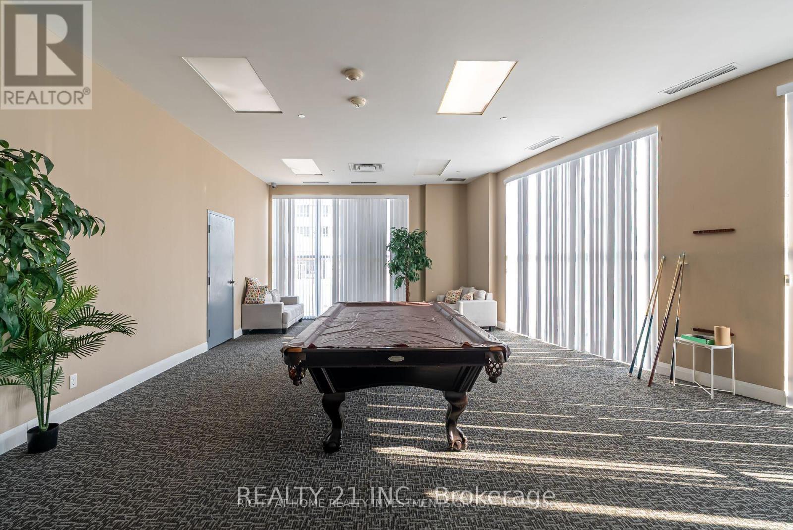 Photo 16 of Ph 03 2150 Lawrence Ave East Avenue, Toronto ON
