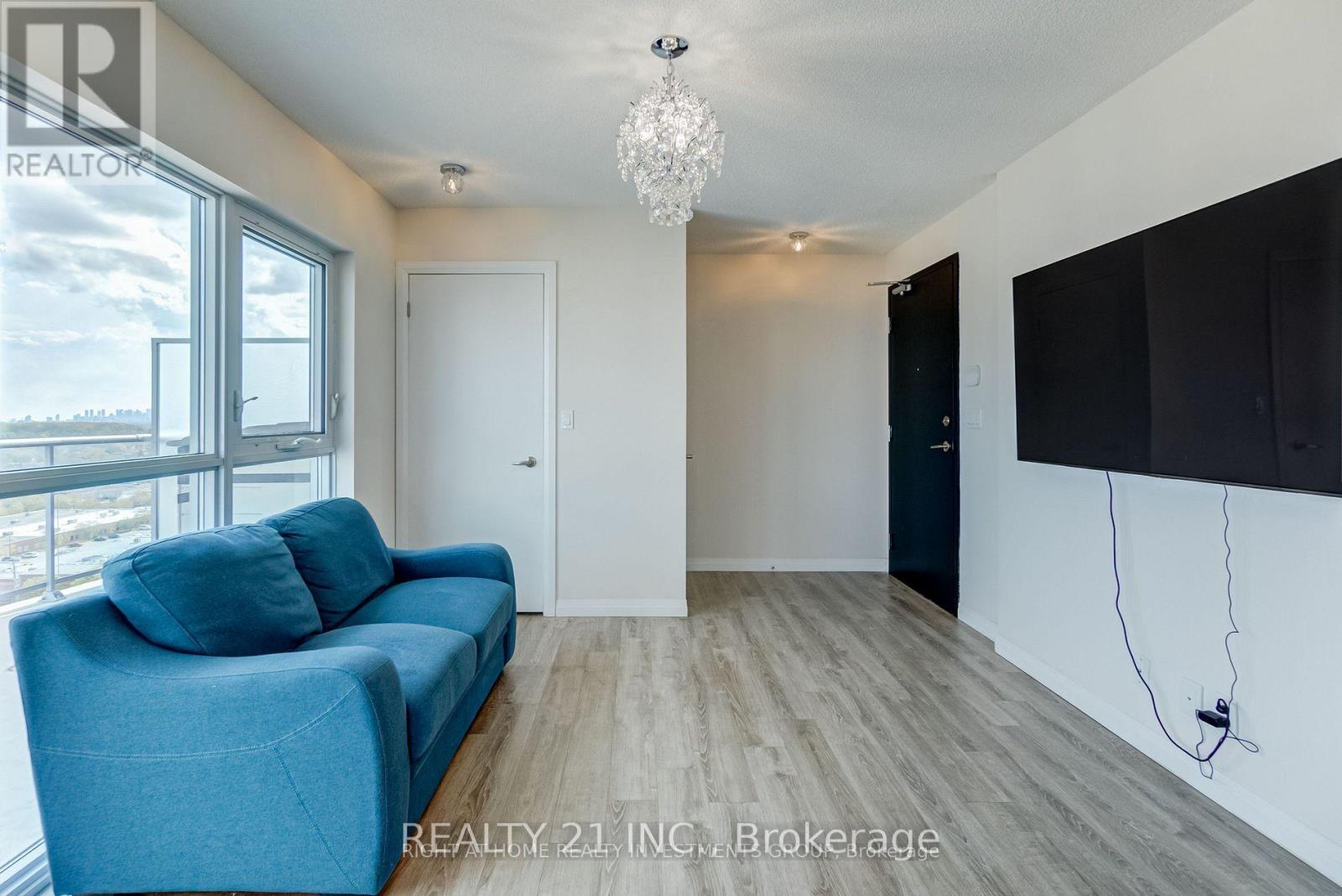 Photo 6 of Ph 03 2150 Lawrence Ave East Avenue, Toronto ON