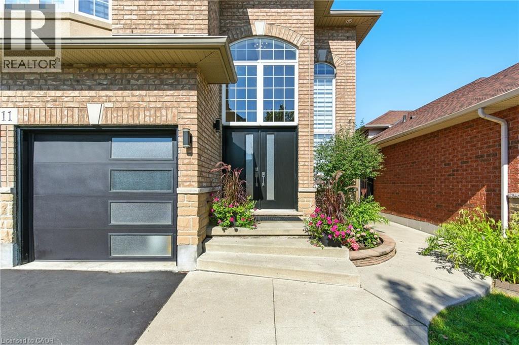 Photo 2 of 11 Silverspring Crescent, Hannon ON