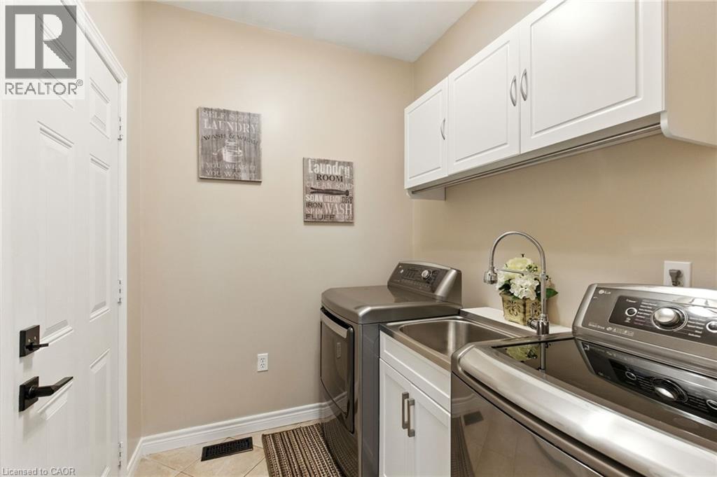 Photo 21 of 11 Silverspring Crescent, Hannon ON