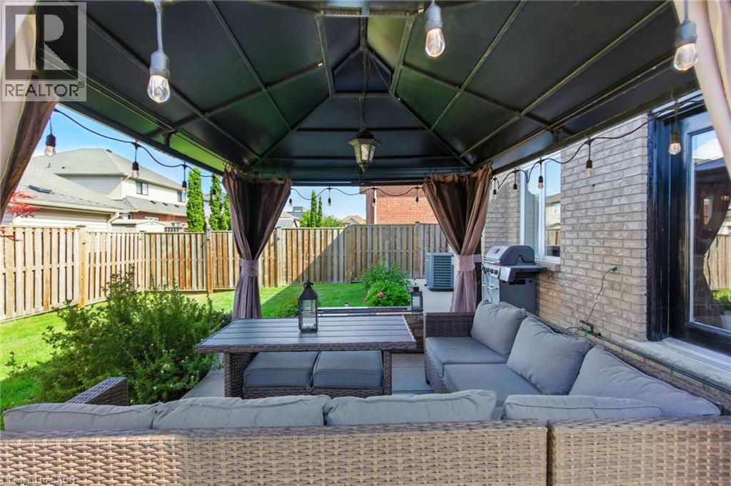 Photo 44 of 11 Silverspring Crescent, Hannon ON