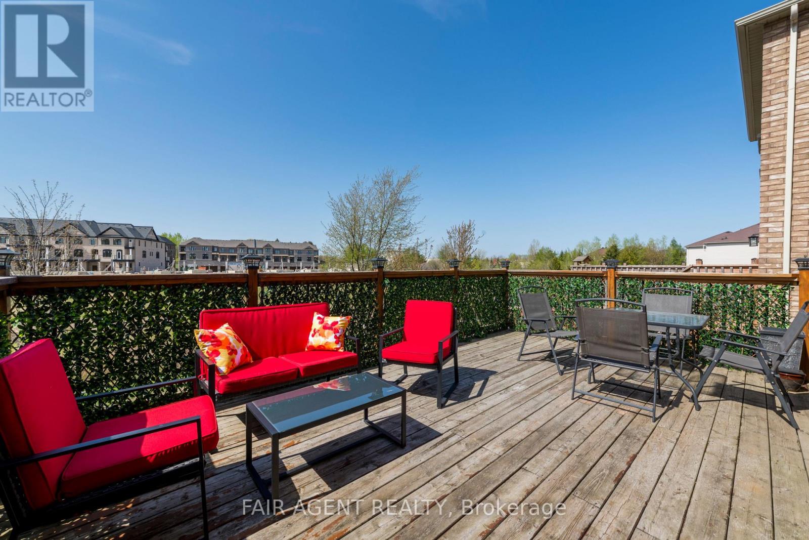Photo 12 of 1204 Mary Lou Street, Innisfil ON