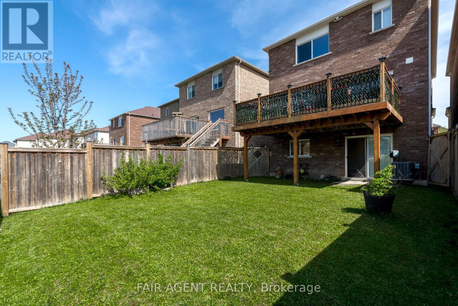 Photo 37 of 1204 Mary Lou Street, Innisfil ON