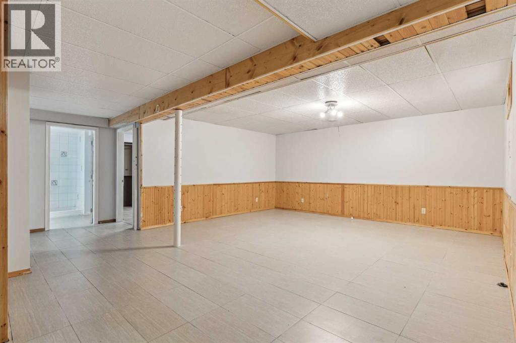 Single Family House Bungalow for Sale in  Coventry Drive NE Coventry Hills Calgary 