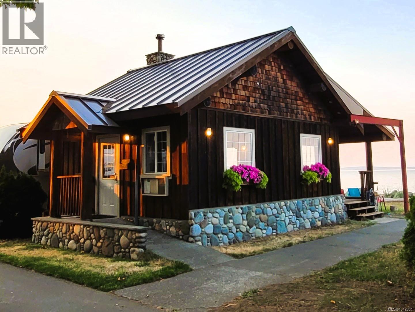 Photo 43 of 35 6050 Island Hwy W, Qualicum Beach BC