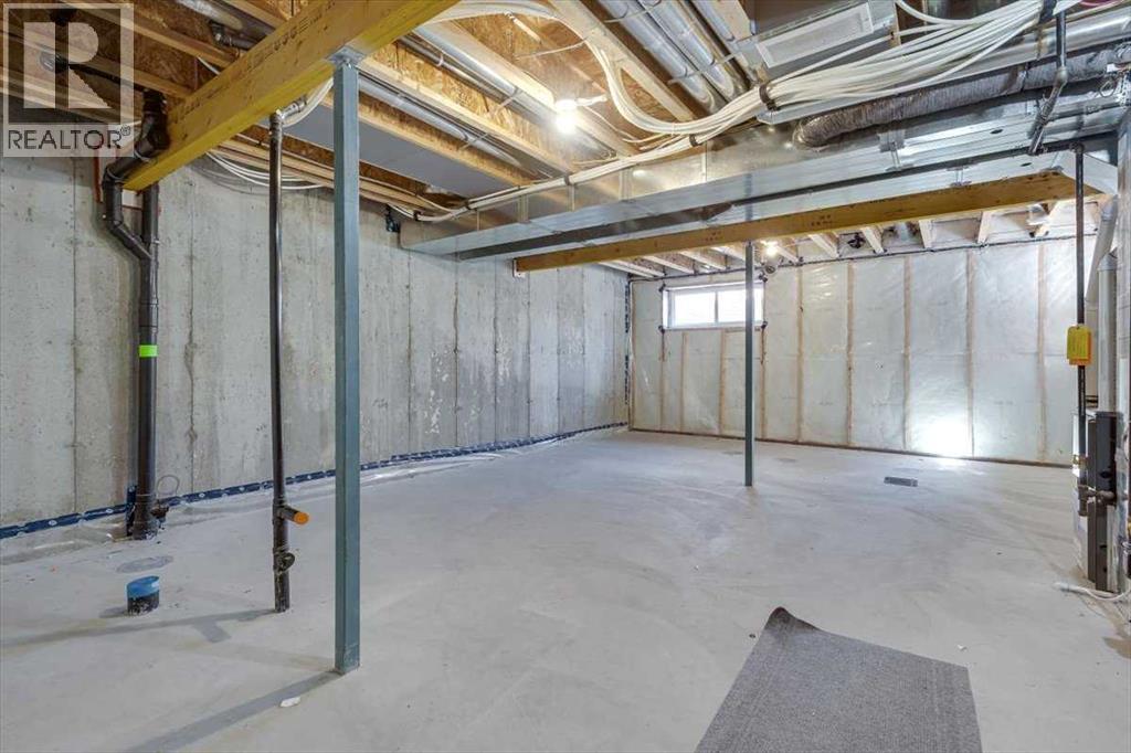 Photo 32 of 71 Thomlison Avenue, Red Deer AB