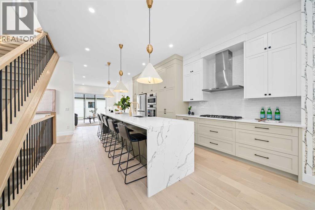Photo 6 of 1728 19 Avenue Nw, Calgary AB