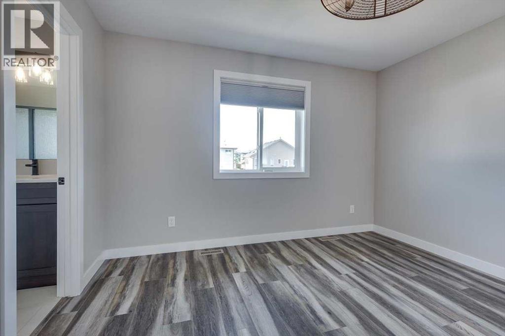 Photo 21 of 71 Thomlison Avenue, Red Deer AB