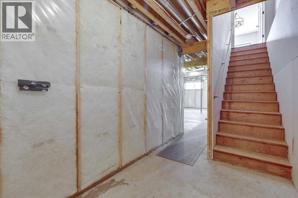 Photo 31 of 71 Thomlison Avenue, Red Deer AB
