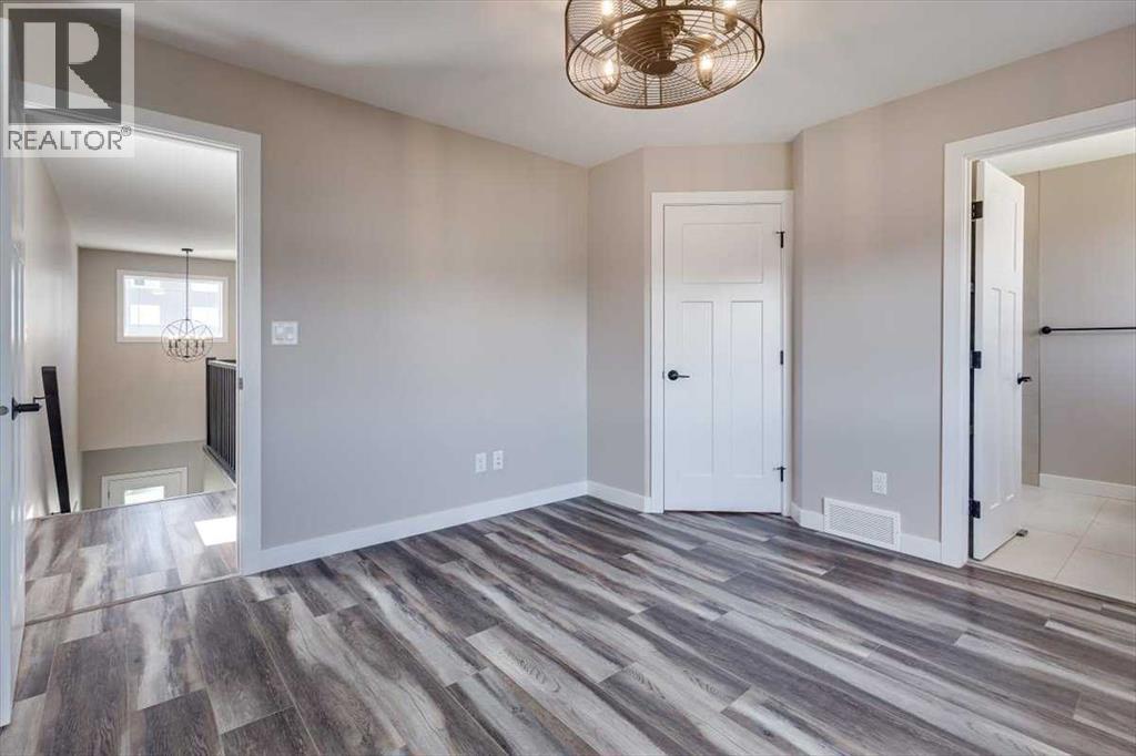 Photo 23 of 71 Thomlison Avenue, Red Deer AB