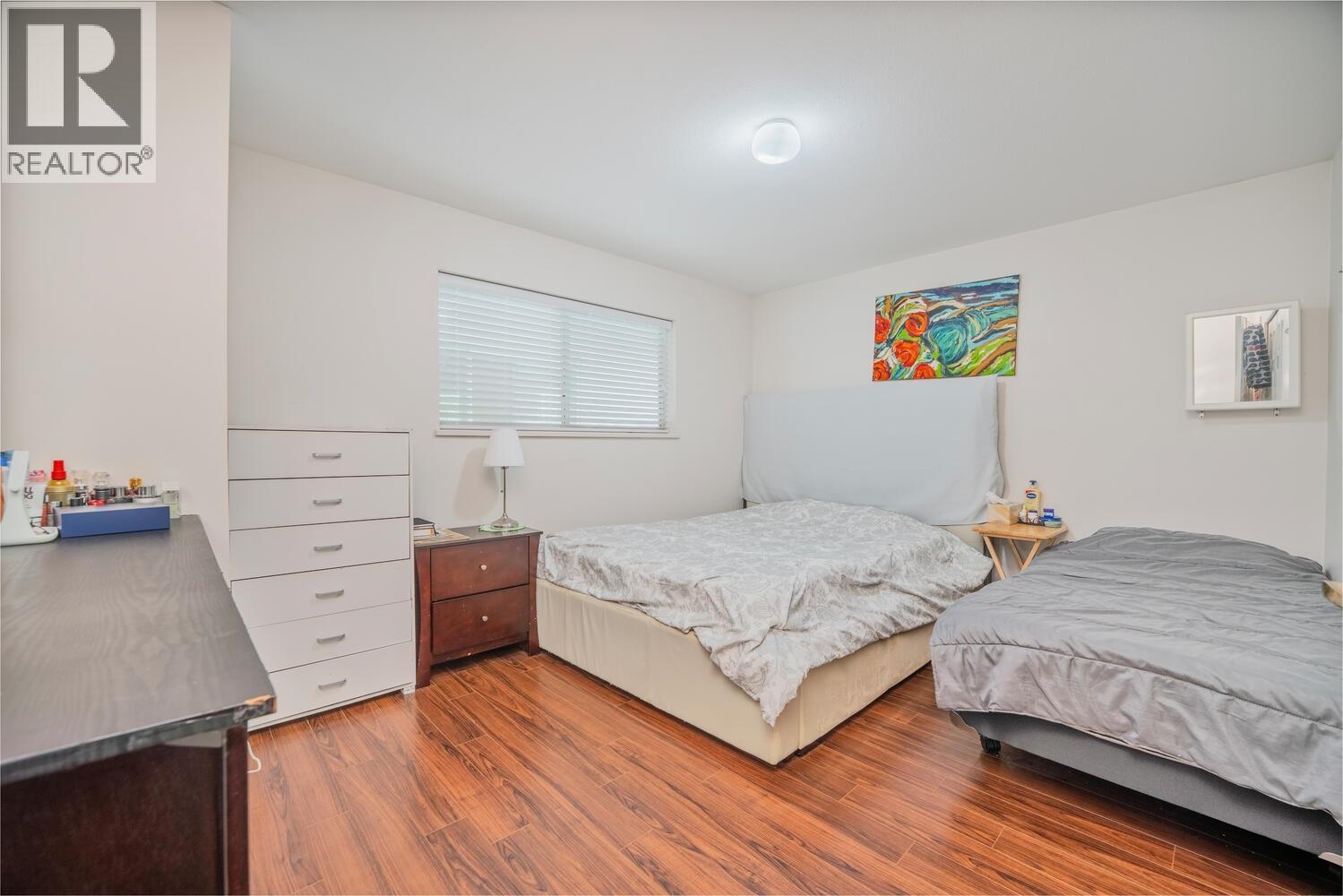 Photo 17 of 7932 Rosewood Street, Burnaby BC