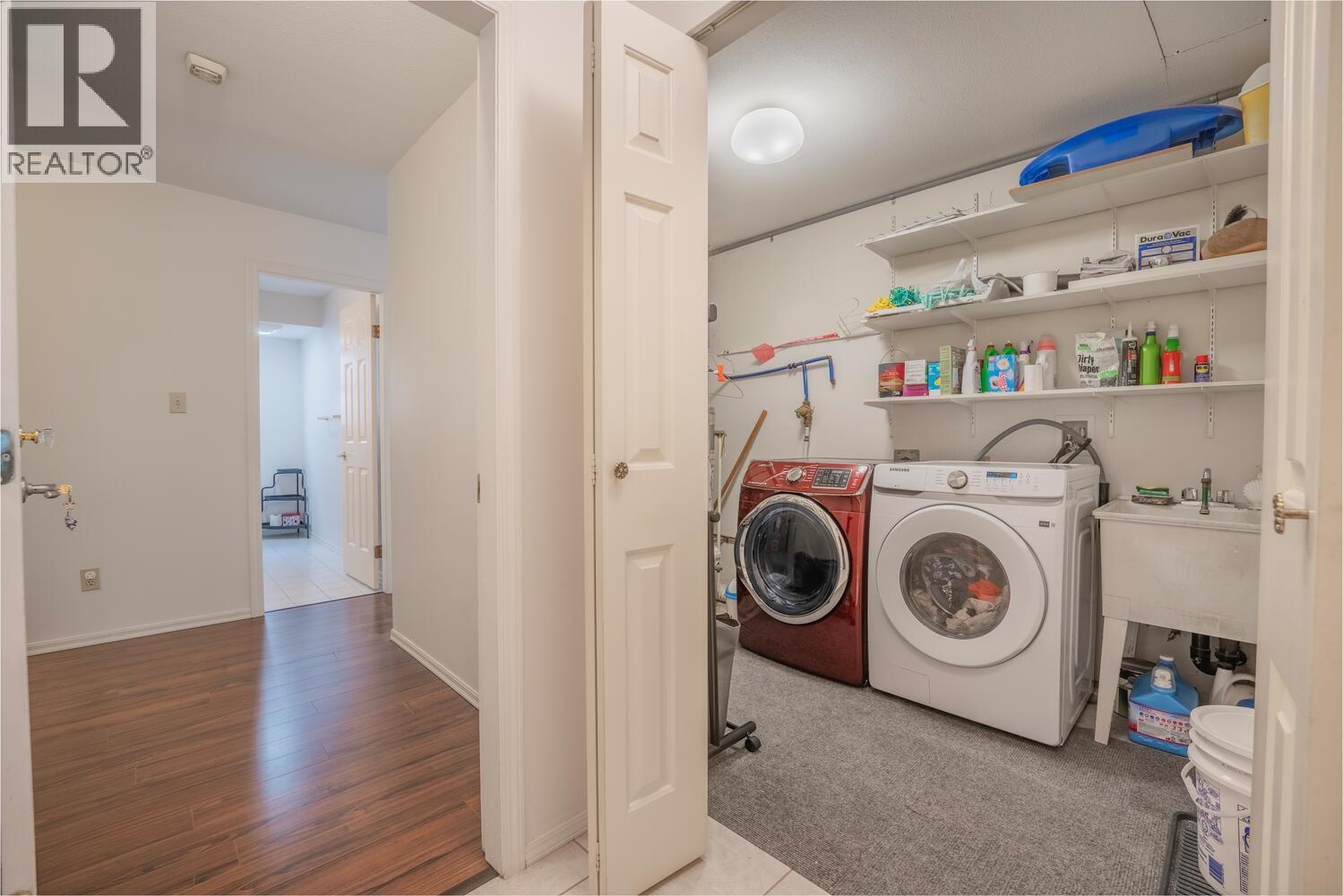Photo 23 of 7932 Rosewood Street, Burnaby BC