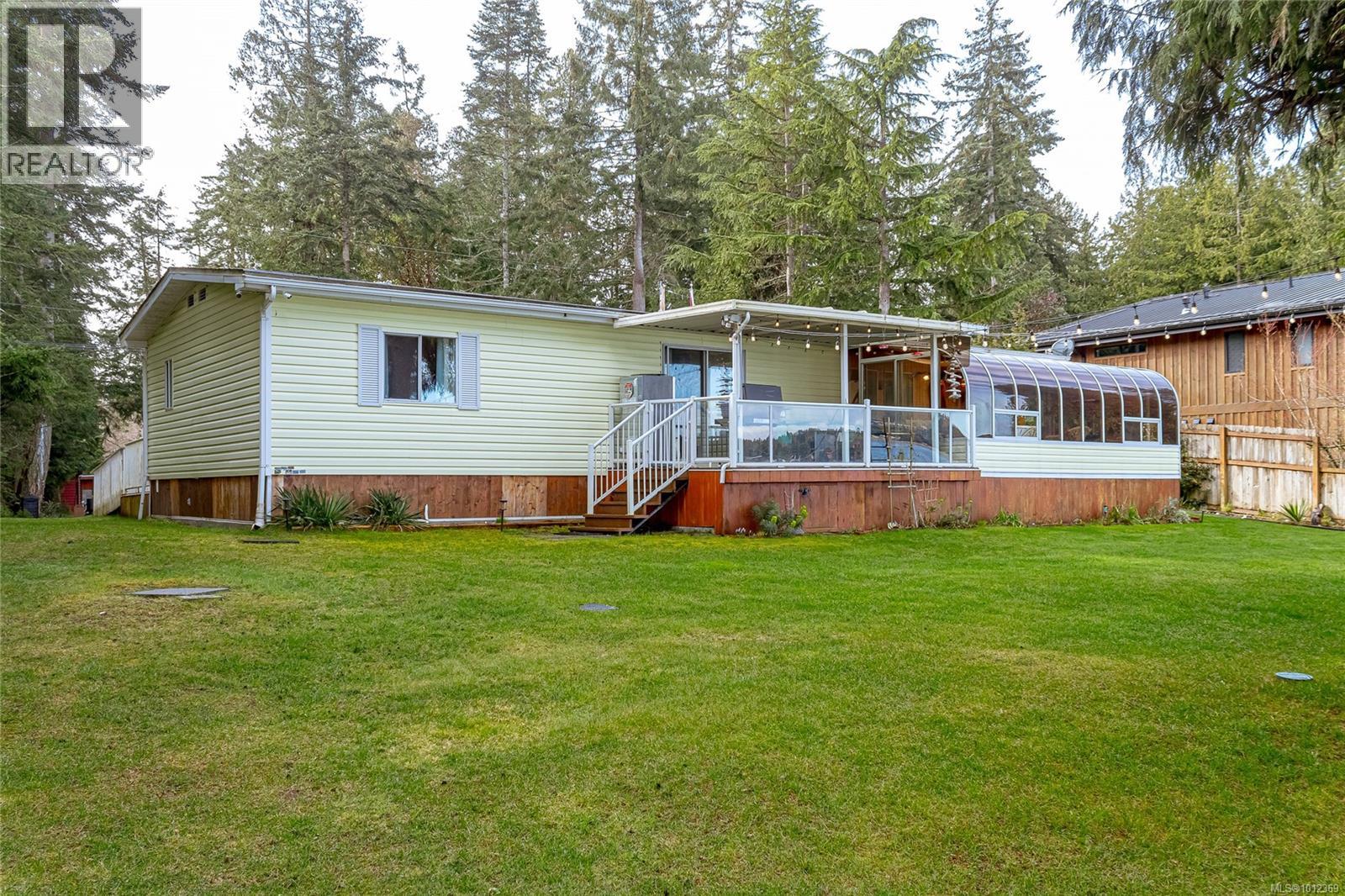 Photo 34 of 1552 Terrien Rd, Nanoose Bay BC