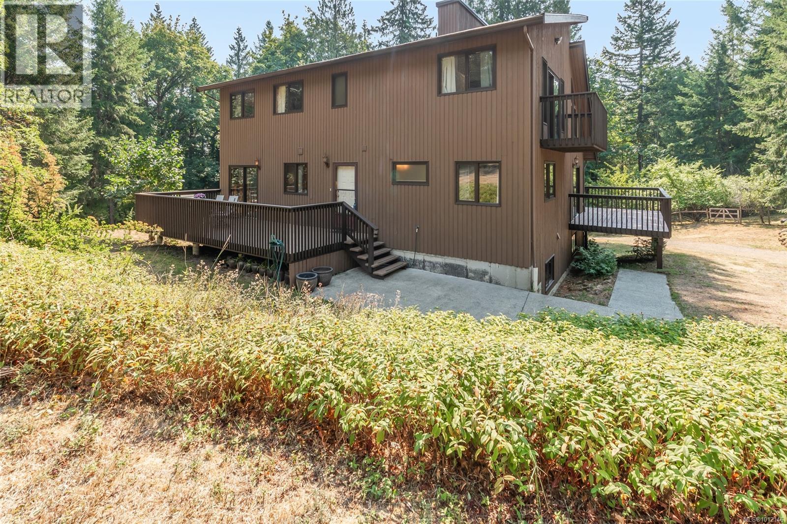Photo 3 of 4961 Aho Rd, Ladysmith BC